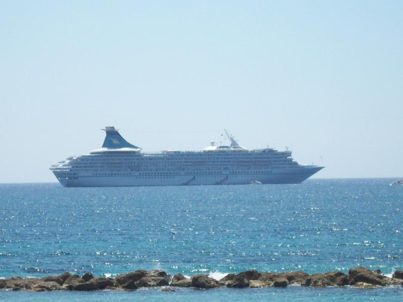 Central Gem - 10 Min Walk To The Sea, Harbor And Mall Apartment Paphos ภายนอก รูปภาพ