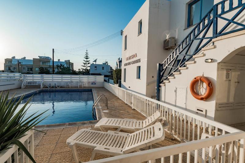 Central Gem - 10 Min Walk To The Sea, Harbor And Mall Apartment Paphos ภายนอก รูปภาพ